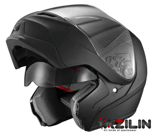 Prevents Injury with Motorcycle Helmet